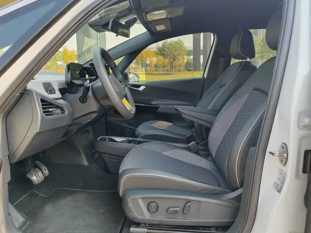 Volkswagen ID.3 — Фото автомобиля 8
