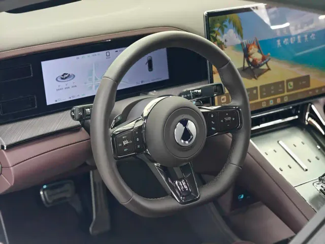 Denza Denza Z9GT 2024 Model 1100 AWD Max Edition — Фото автомобиля 21