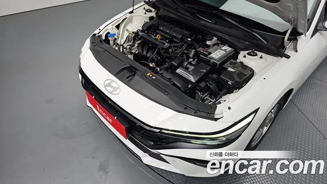 Hyundai AVANTE Новый Avante (CN7) — Фото автомобиля 6