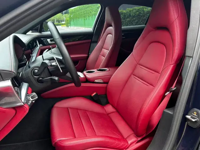 Porsche Panamera — Фото автомобиля 5