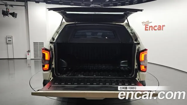 KG_Mobility_Ssangyong Rexton Новый Rexton Sport Khan Дизель 2.2 4WD — Фото автомобиля 30