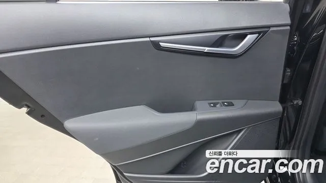 Kia Niro Niro (New) — Фото автомобиля 13