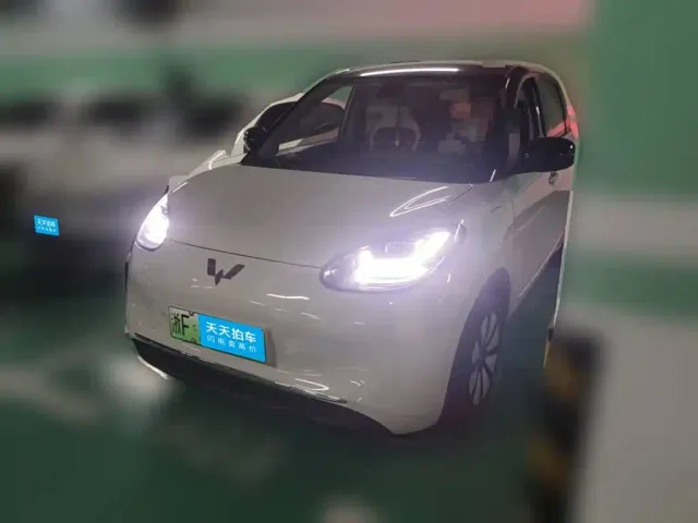 Фотография автомобиля — Wuling Bingo