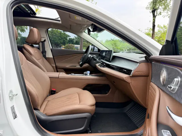 Chery Arrizo 8 — Фото автомобиля 10