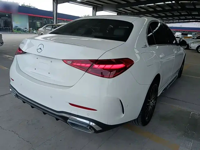 Mercedes-Benz C-Class — Фото автомобиля 6