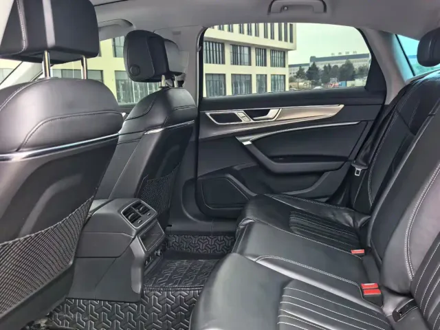 Audi A6L — Фото автомобиля 6