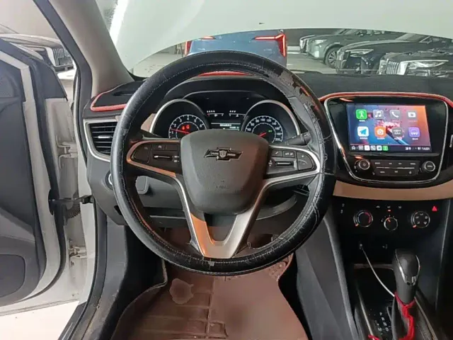 Chevrolet Monza — Фото автомобиля 10