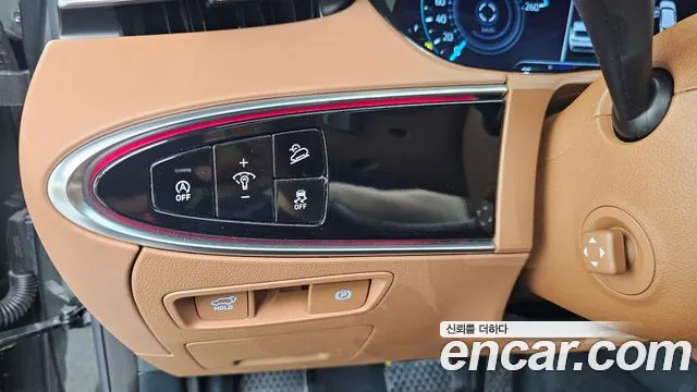 Genesis GV70 2.5T Бензин 2WD — Фото автомобиля 18