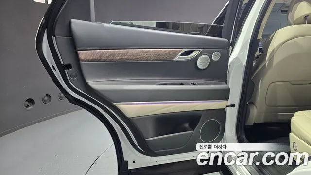 Genesis GV80 — Фото автомобиля 14