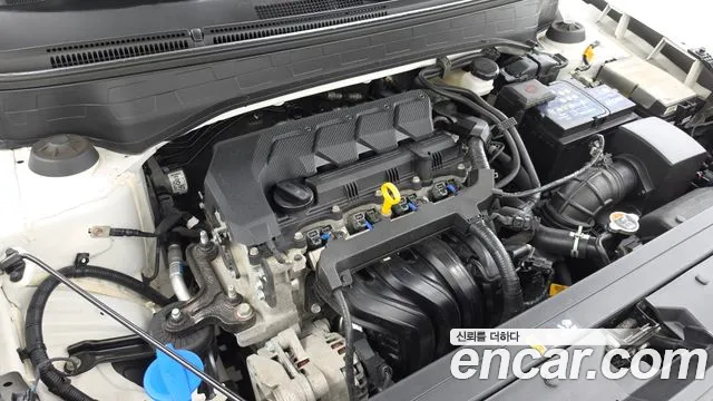 Hyundai Venue Venue 1.6 Modern Plus — Фото автомобиля 6