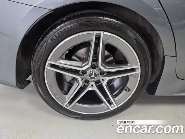 Mercedes-Benz CLS-Class — Фото автомобиля 5