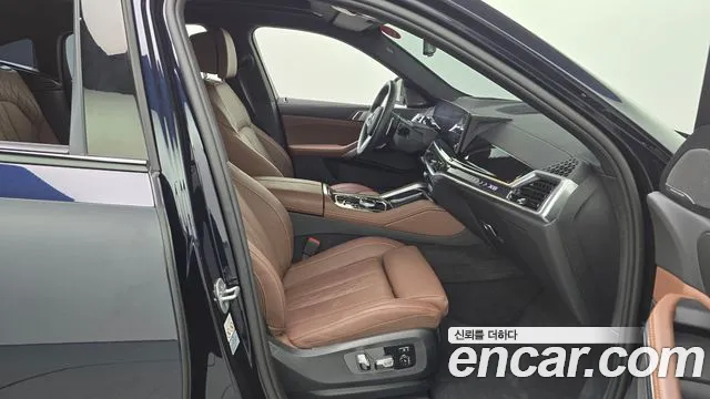 BMW X6 xDrive40i M Sport — Фото автомобиля 7