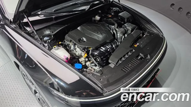Hyundai Grandeur Grandeur (GN7) 2.5 Бензин 2WD — Фото автомобиля 5