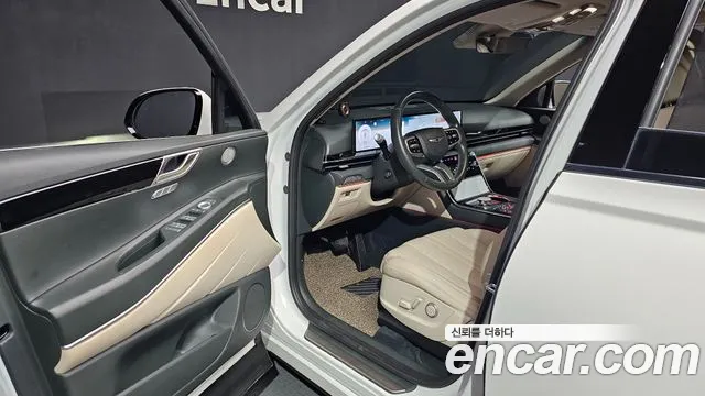Genesis GV80 — Фото автомобиля 16