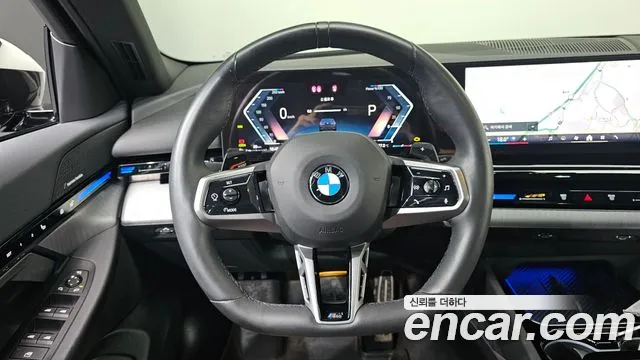 BMW 5 Series G60 — Фото автомобиля 18
