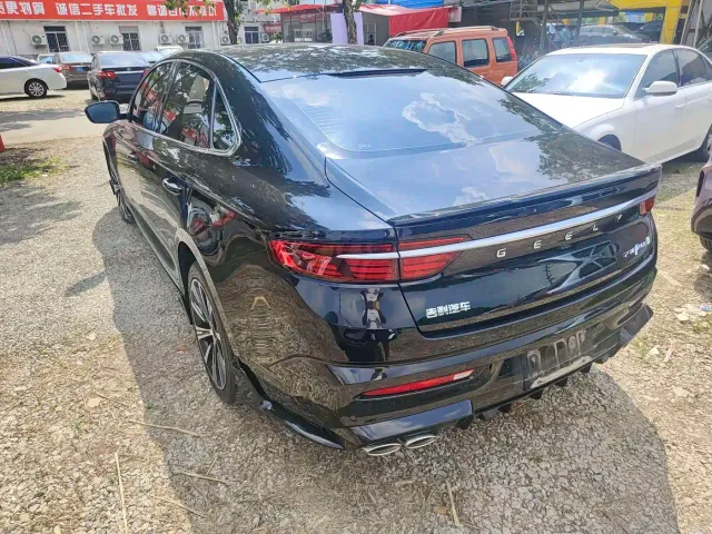 Geely Xingrui — Фото автомобиля 12