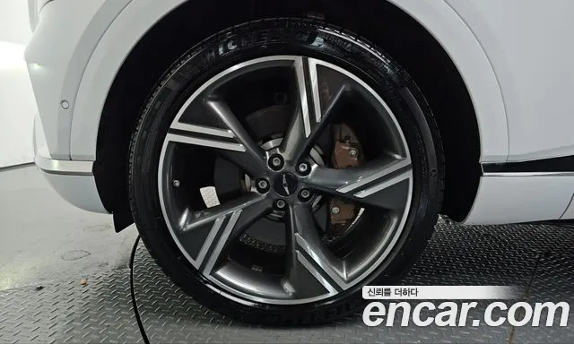 Genesis GV80 — Фото автомобиля 5