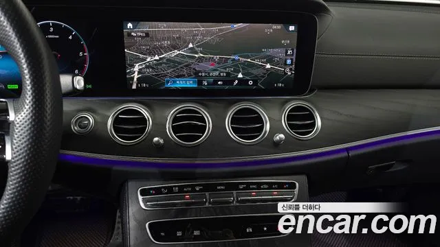 Mercedes-Benz E-Class W213 — Фото автомобиля 12