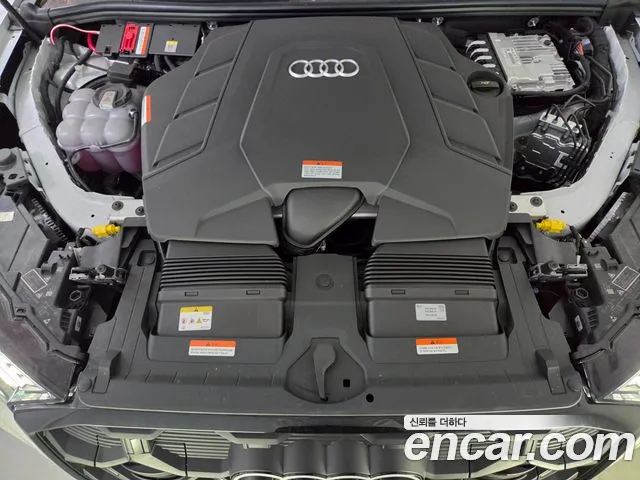 Audi Q7 — Фото автомобиля 6