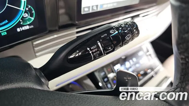 Hyundai Grandeur (New) Hybrid — Фото автомобиля 29