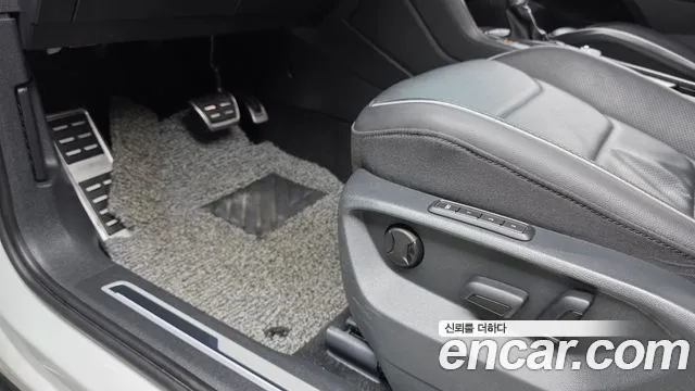 Volkswagen Tiguan — Фото автомобиля 27