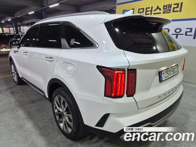 Kia Sorento Sorento 4-е поколение Дизель 2.2 2WD — Фото автомобиля 4