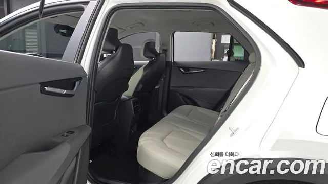 Kia Niro The All New — Фото автомобиля 11