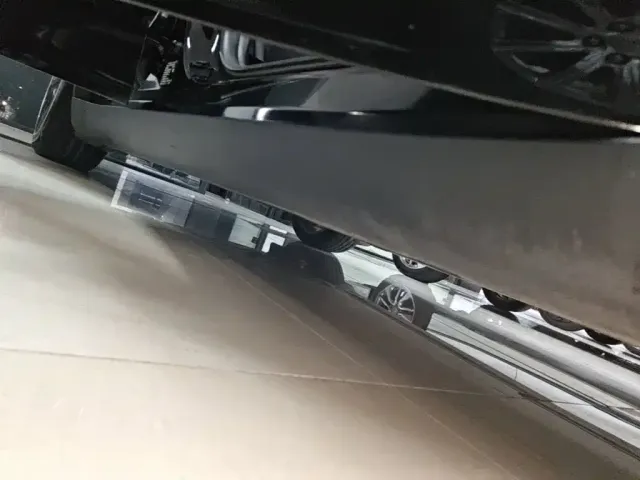 Tesla Model Y — Фото автомобиля 20