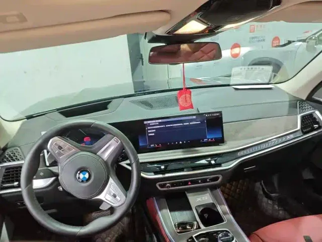 BMW X5 — Фото автомобиля 3