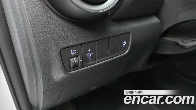 Hyundai Kona Новый Kona Бензин 2.0 2WD — Фото автомобиля 15