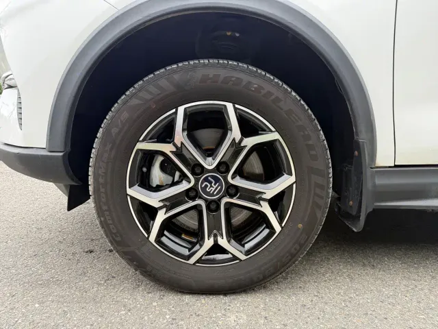 BYD Yuan Pro — Фото автомобиля 5