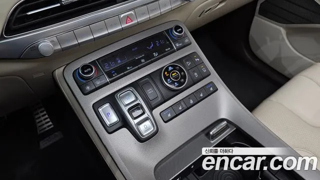 Hyundai Palisade Palisade Дизель 2.2 4WD — Фото автомобиля 9