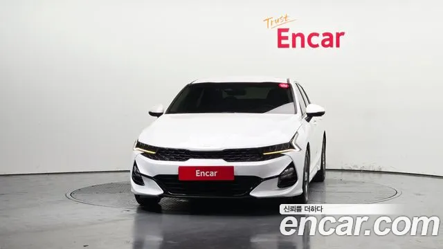 Kia K5 K5 3 поколение 2.0 LPI(Для проката) — Фото автомобиля 3