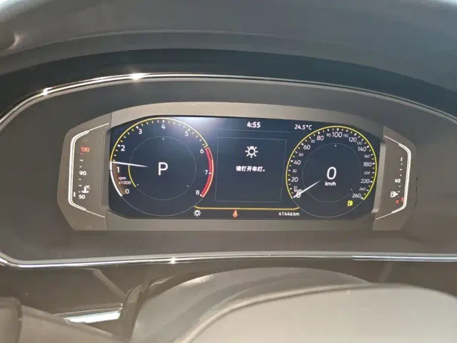 Volkswagen Passat — Фото автомобиля 11