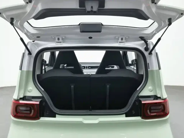 Wuling Hongguang Mini EV — Фото автомобиля 16