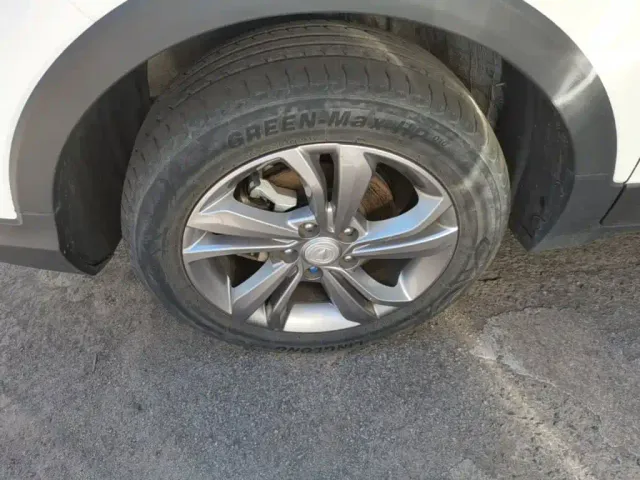 Changan CS15 — Фото автомобиля 22