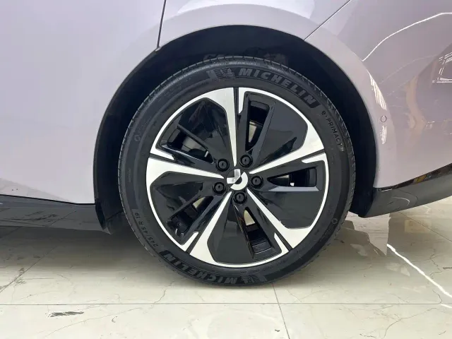 Nio ET5 Touring — Фото автомобиля 14