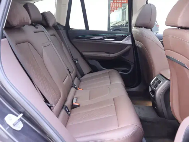 BMW X3 — Фото автомобиля 22