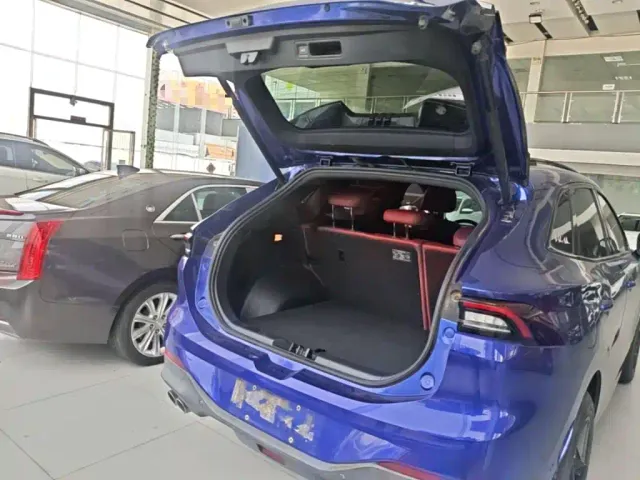 Forthing T5 Evo — Фото автомобиля 18
