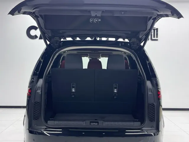 Land Rover Discovery — Фото автомобиля 20