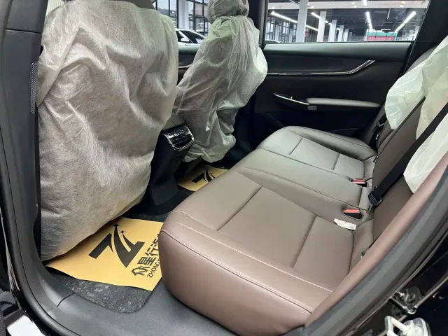 Changan Qiyuan A07 — Фото автомобиля 11