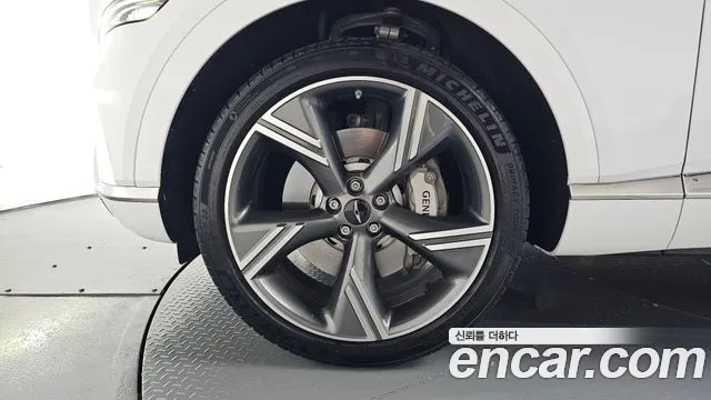 Genesis GV80 2.5T Бензин 2WD — Фото автомобиля 5