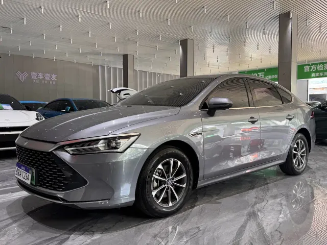 Фотография автомобиля — BYD Qin PLUS