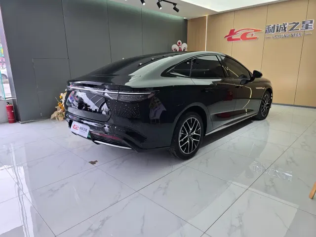 BYD Seal 07 DM-i — Фото автомобиля 4