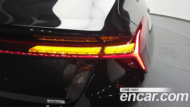 Kia K8 K8 Hybrid — Фото автомобиля 8