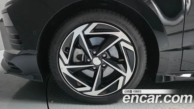 Hyundai Sonata Inspiration — Фото автомобиля 5
