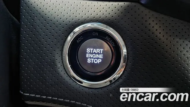 KG_Mobility_Ssangyong Rexton Новый Rexton Sport Дизель 2.2 2WD — Фото автомобиля 19