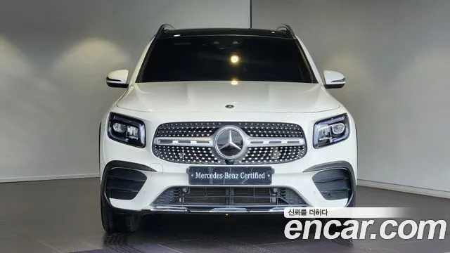 Mercedes-Benz GLB-Class — Фото автомобиля 3