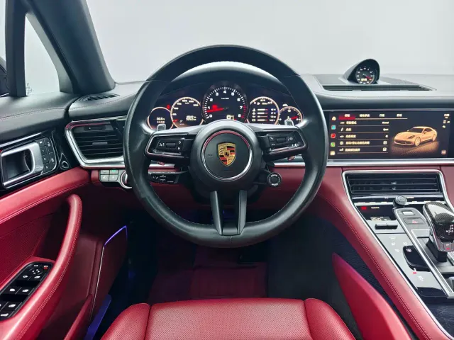 Porsche Panamera — Фото автомобиля 8