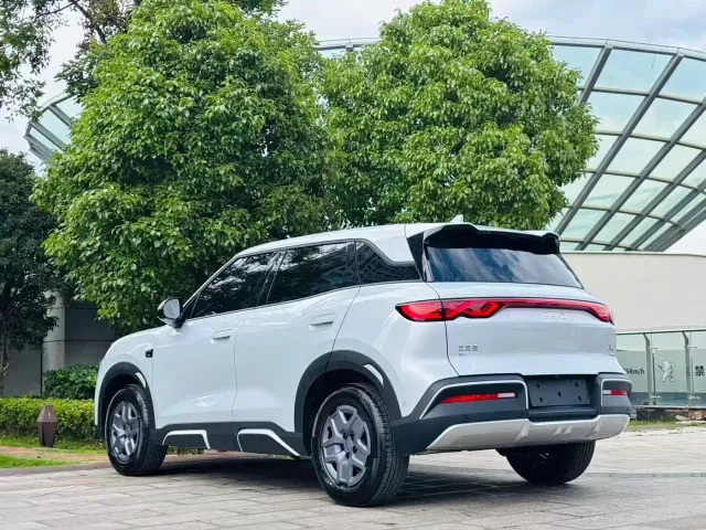 BYD Yuan UP — Фото автомобиля 23